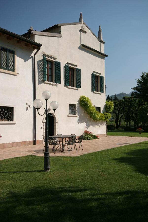 Villa Brignoli Rivalta di Brentino Kültér fotó